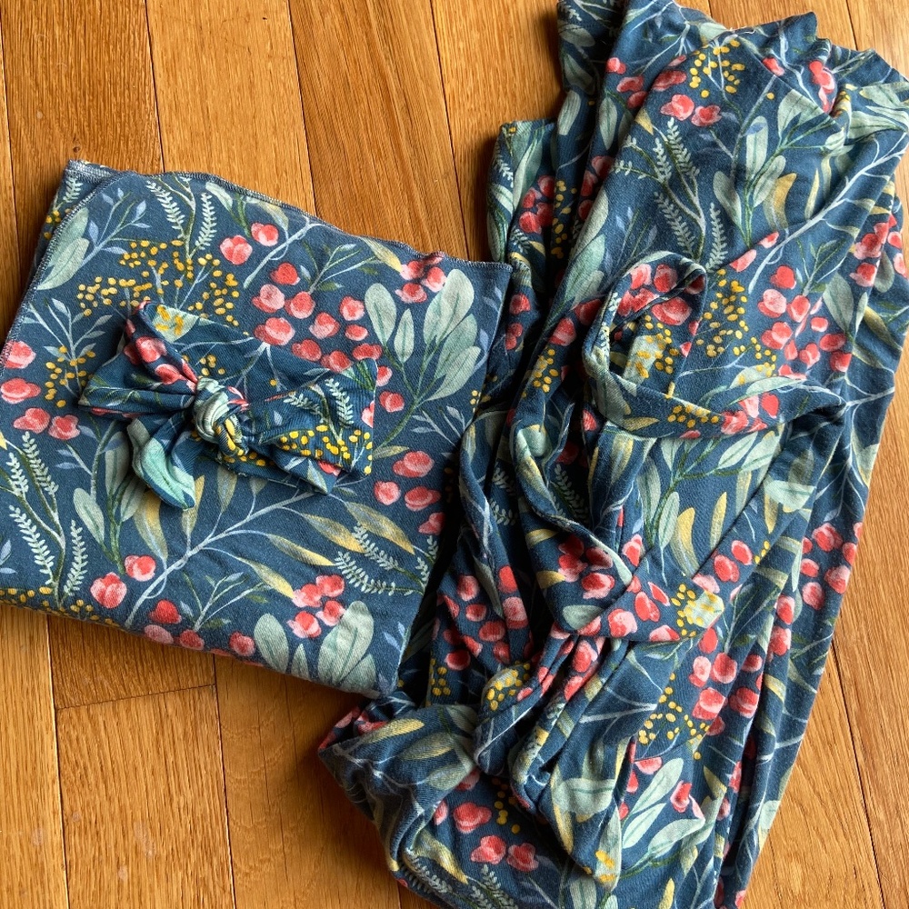 Milkmaid Goods swaddle, bow, and robe set - M